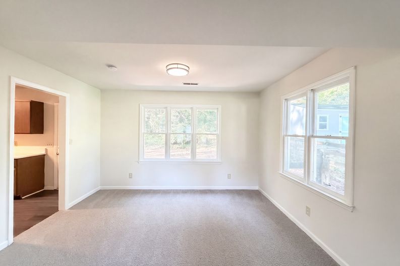 Photo 7 of 20 of 2347 Bethabara Haven Dr, Winston Salem, NC