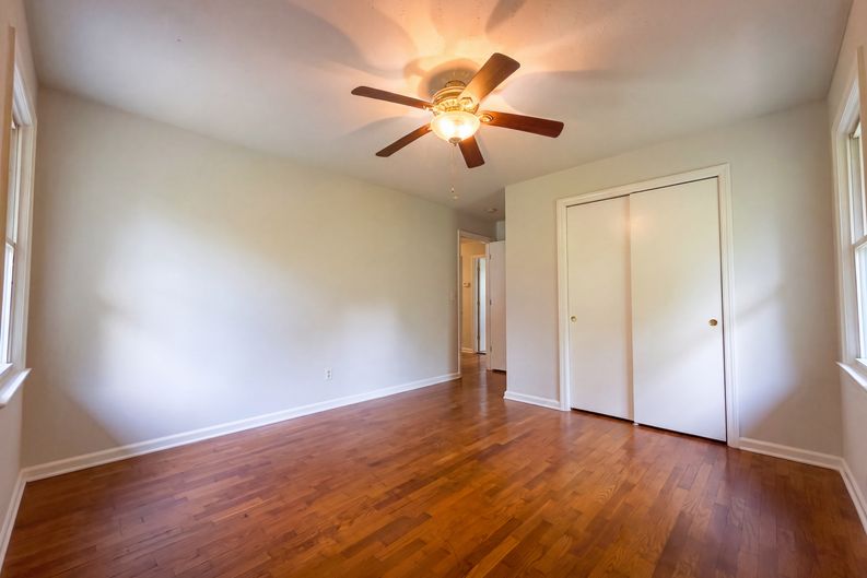 Photo 13 of 16 of 5206 N Sumac Cir, Fayetteville, NC