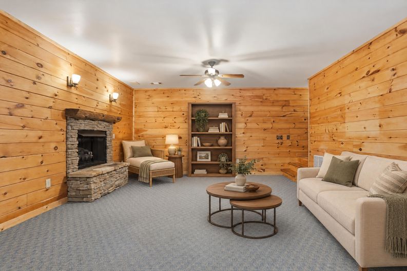 Photo 7 of 36 of 702 Ranch Mountain Dr, Dahlonega, GA