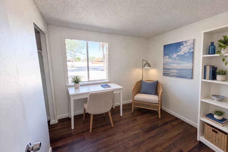 Photo 4 of 21 of 4002 S Lazy Palm Dr, Tucson, AZ