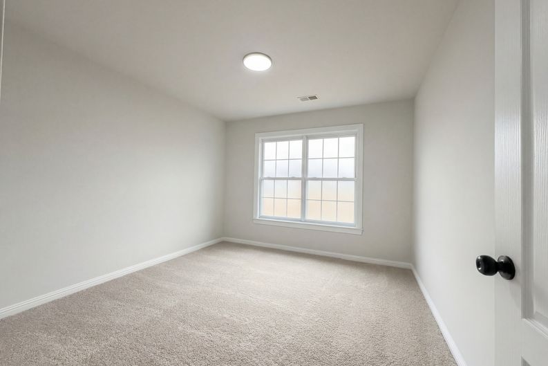Photo 18 of 24 of 102 Riverbirch Ln, Hendersonville, TN