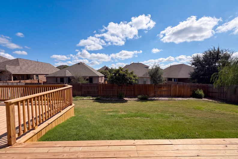 Photo 20 of 21 of 122 Bluehaw Dr, Georgetown, TX