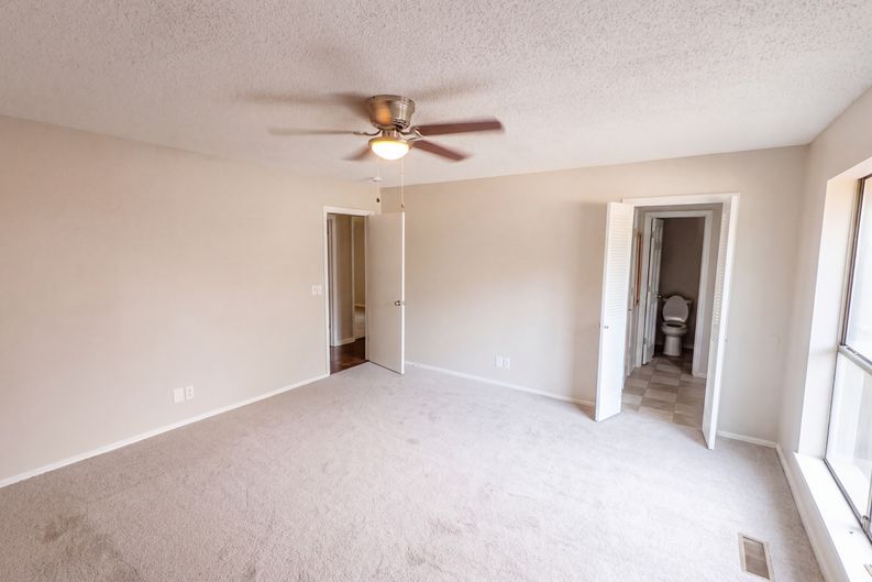 Photo 6 of 21 of 1409 S Walnut Ave, Broken Arrow, OK