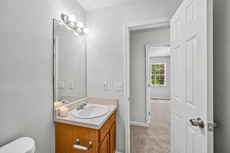 Photo 11 of 30 of 85 Grove Pl, Temple, GA