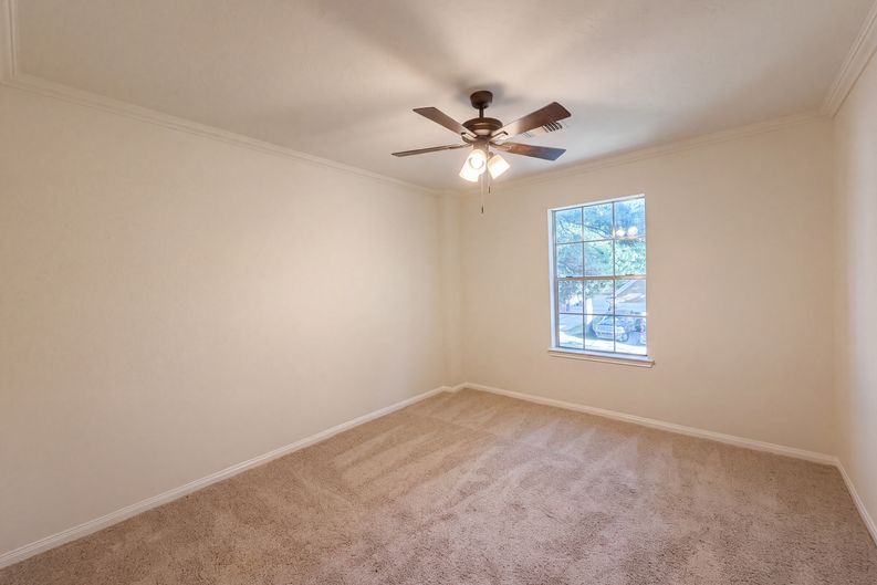 Photo 18 of 26 of 23130 Willow Canyon Dr, Katy, TX