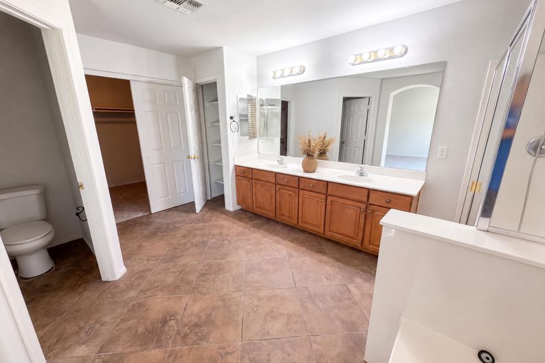 Photo 33 of 64 of 15033 W Aster Dr, Surprise, AZ