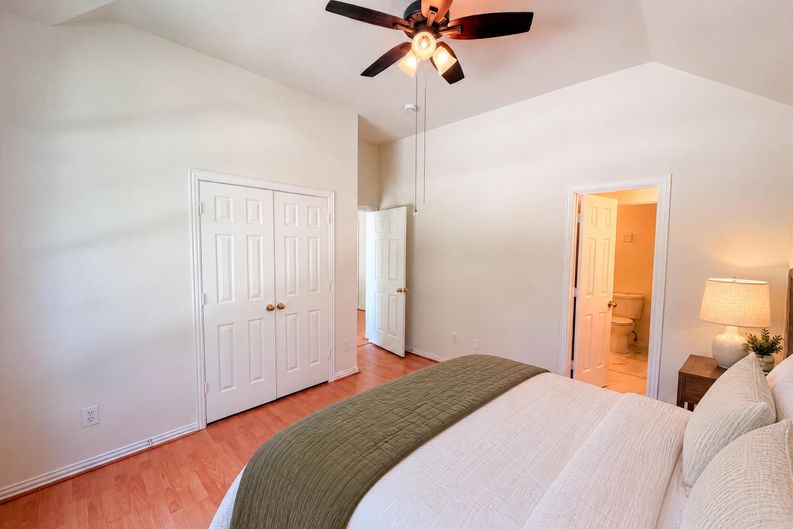 Photo 14 of 22 of 3106 Westshore Dr, Rowlett, TX