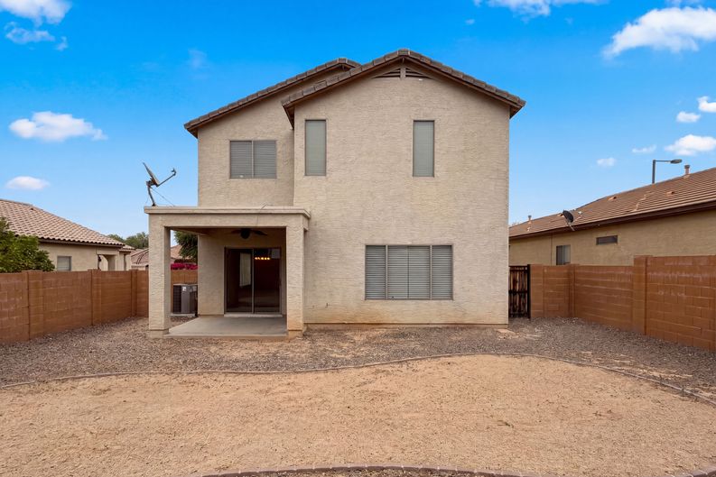 Photo 5 of 33 of 20504 N 261st Ave, Buckeye, AZ