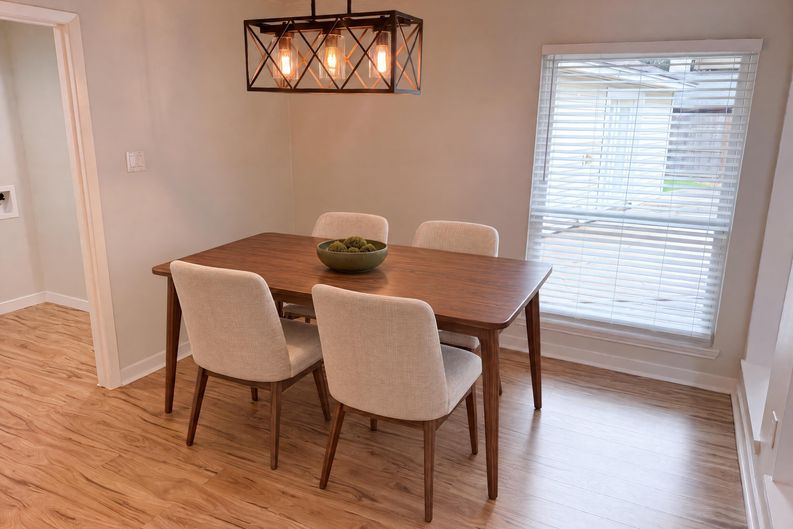 Photo 9 of 26 of 14923 Aspen Hills Dr, Houston, TX