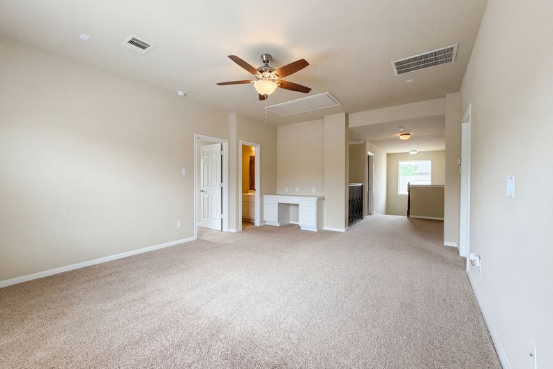 Photo 19 of 24 of 20192 Southwood Oaks Dr, Porter, TX