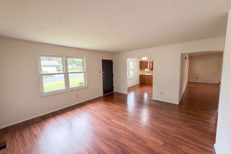 Photo 8 of 19 of 1621 Christy Dr, Saint Charles, MO