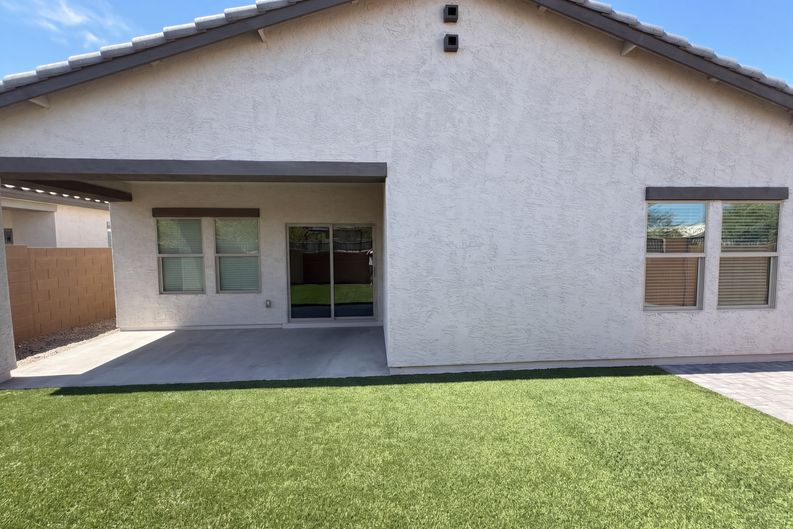 Photo 5 of 39 of 3052 W Bent Tree Dr, Phoenix, AZ