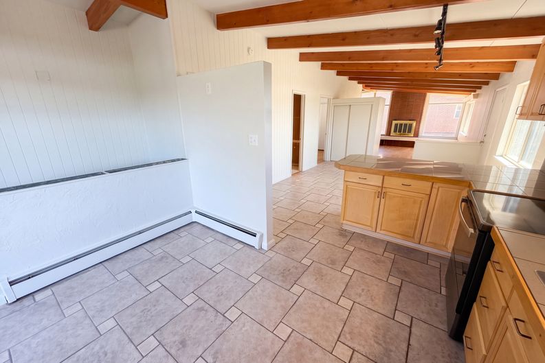 Photo 13 of 63 of 7811 W 62nd Ave, Arvada, CO