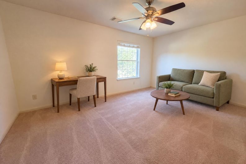 Photo 18 of 40 of 6311 Richland Hills Dr, Katy, TX