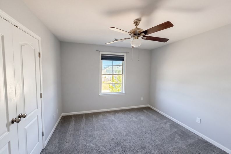 Photo 16 of 23 of 1305 Ivey Grove Ct, Fuquay Varina, NC