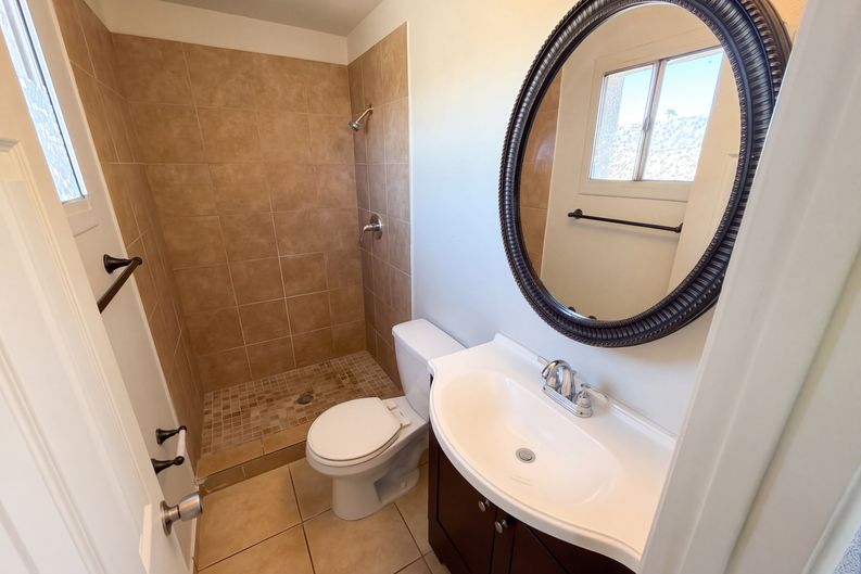 Photo 14 of 32 of 6208 W Alvarado Rd, Phoenix, AZ