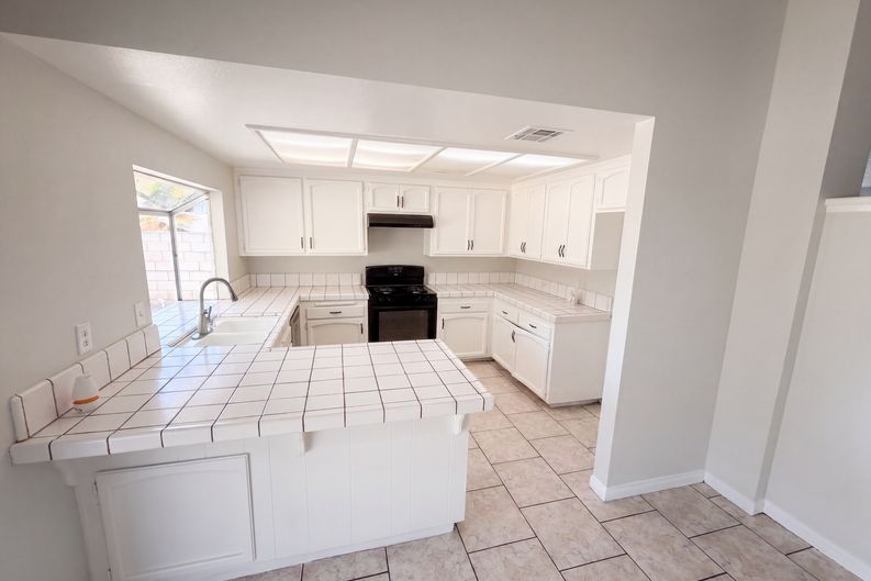 Photo 18 of 25 of 2796 Shiells Ave, Jurupa Valley, CA