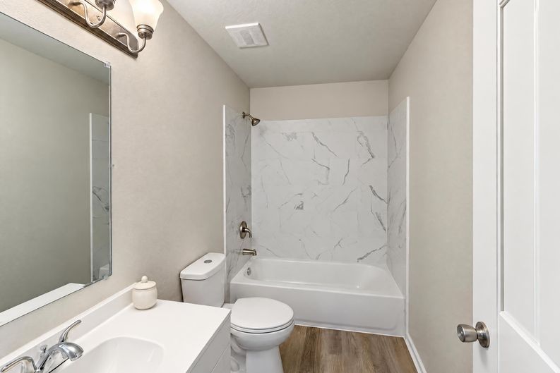 Photo 15 of 19 of 2949 Illinois Ave, Lakeland, FL
