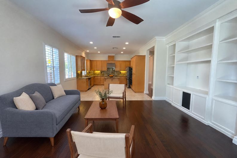 Photo 10 of 33 of 6520 Nebula Ct, Rocklin, CA