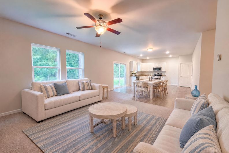Photo 3 of 27 of 8618 Blair Ct, Douglasville, GA
