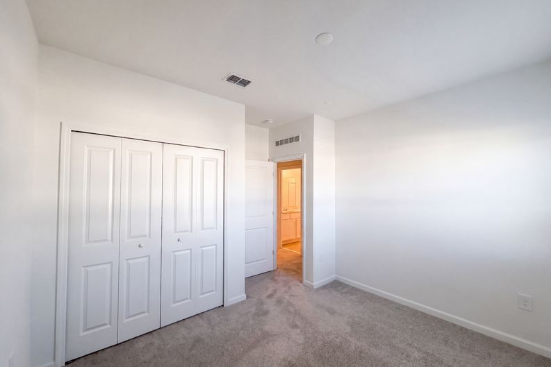 Photo 10 of 40 of 2212 Red Sun St, Apopka, FL