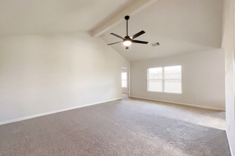 Photo 6 of 16 of 8735 Hazel Rose Sky Dr, Humble, TX