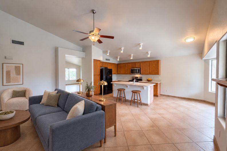 Photo 5 of 40 of 1851 E Aspen Way, Gilbert, AZ