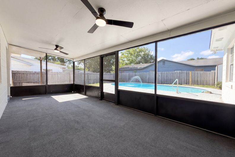 Photo 20 of 22 of 8351 Kipling Ct, Jacksonville, FL