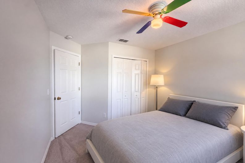 Photo 12 of 18 of 1021 Dekleva Dr, Apopka, FL
