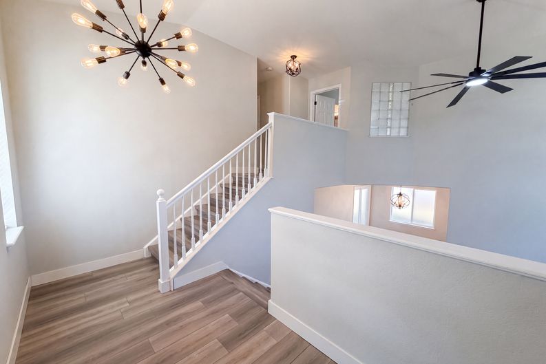 Photo 8 of 23 of 9379 W Ute Dr, Littleton, CO