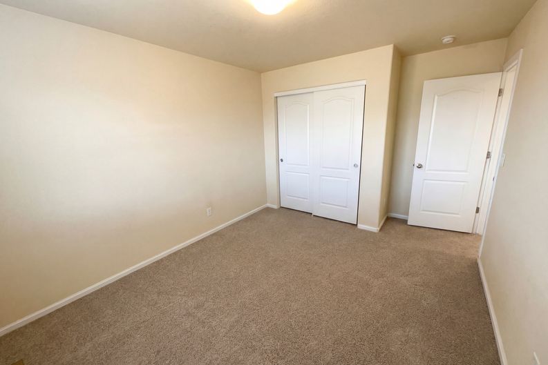 Photo 16 of 29 of 6334 N Ensenada Ct, Aurora, CO