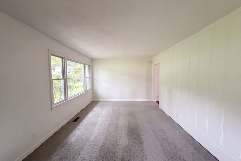 Photo 9 of 20 of 612 Victor Dr, Knoxville, TN