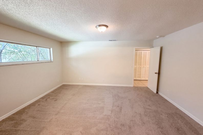 Photo 13 of 31 of 208 Robin Rd, Altamonte Springs, FL