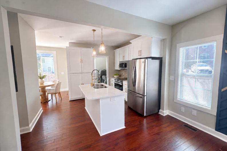 Photo 6 of 76 of 213 Joseph E Lowery Blvd NW, Atlanta, GA