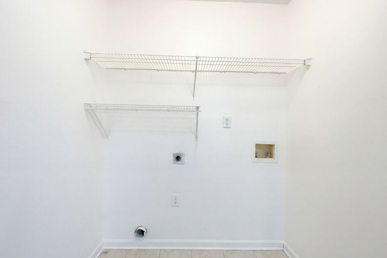 Photo 13 of 21 of 6773 Biscayne Blvd, Rex, GA
