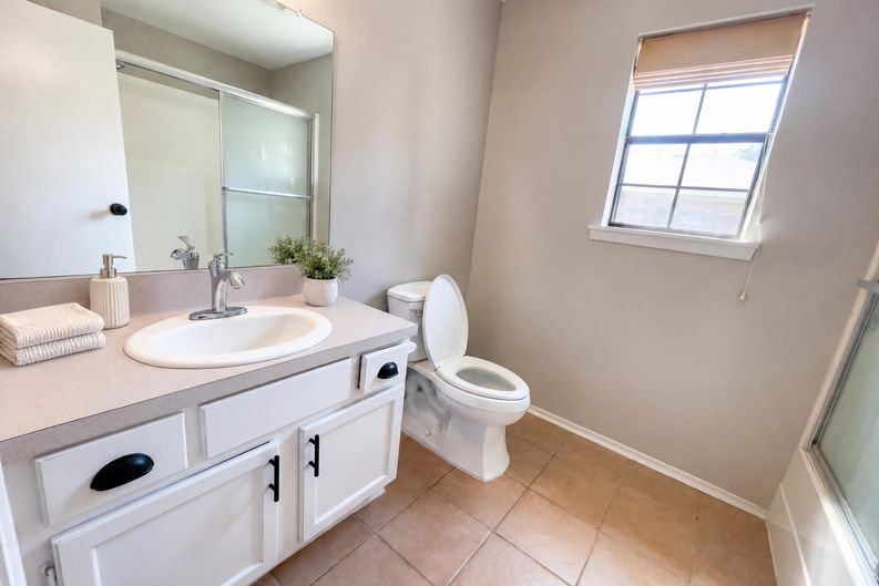 Photo 19 of 24 of 308 N Todd St, Bullard, TX