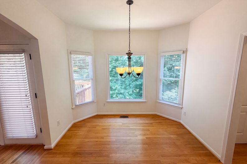 Photo 20 of 58 of 3612 Brookefall Ct, Suwanee, GA