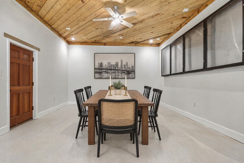 Photo 43 of 56 of 6090 Smokey Rd, Athens, GA