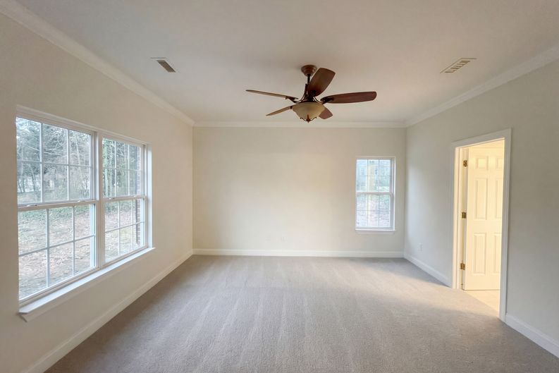 Photo 4 of 19 of 4408 Waxhaw Indian Trail Rd, Indian Trail, NC