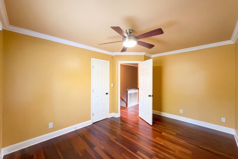 Photo 13 of 30 of 201 Wainsley Pl, Matthews, NC