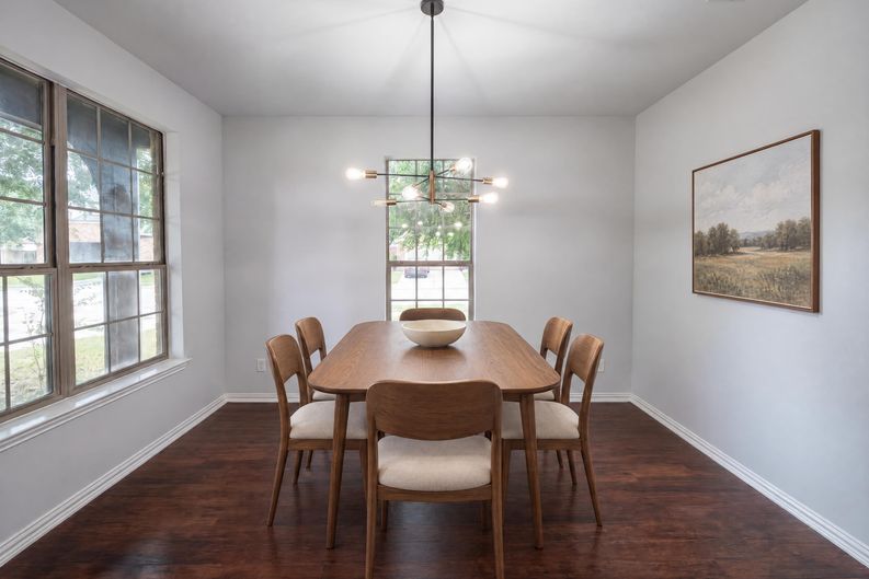 Photo 6 of 18 of 1501 Martin Creek Dr, Little Elm, TX