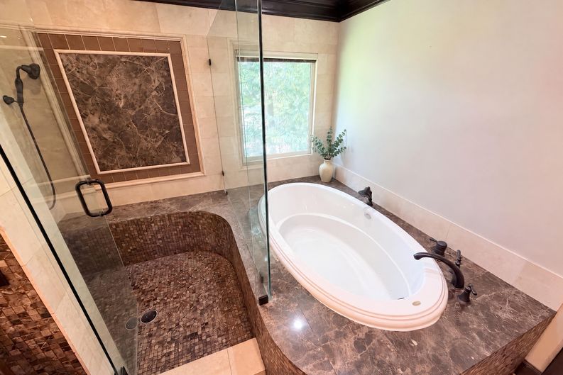 Photo 30 of 44 of 5344 Forest Springs Dr, Atlanta, GA