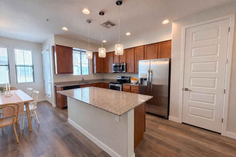 Photo 9 of 42 of 4236 N 27th St, Phoenix, AZ