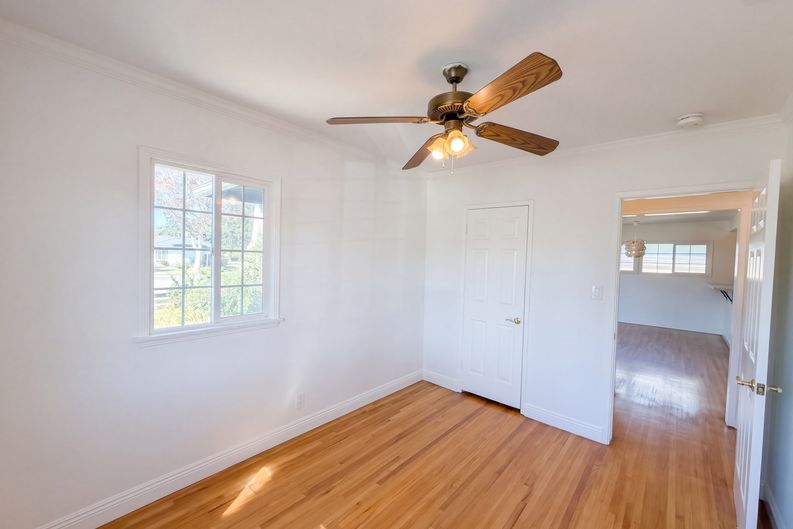 Photo 10 of 31 of 14945 Dunton Dr, Whittier, CA