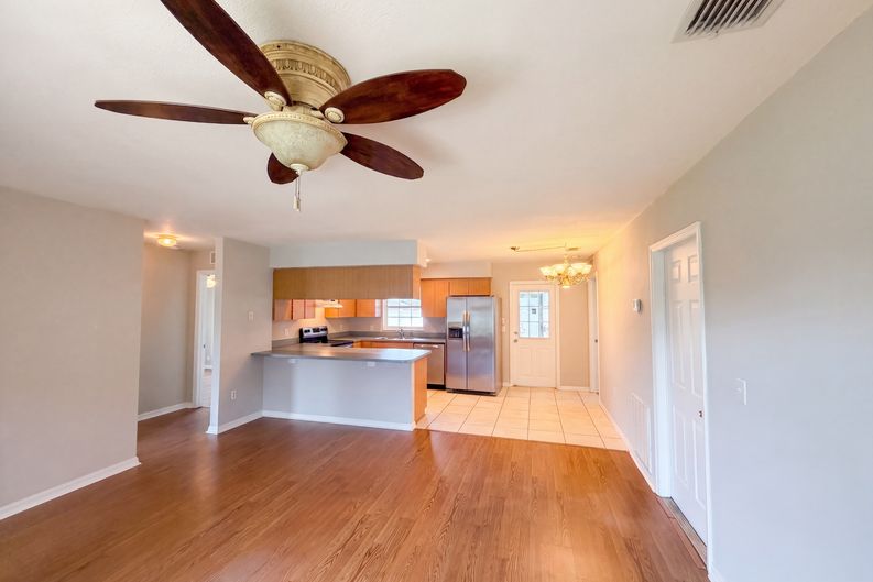 Photo 3 of 21 of 10640 SE 54th Ave, Belleview, FL