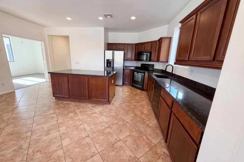Photo 14 of 38 of 3769 E Flamingo Way, Gilbert, AZ