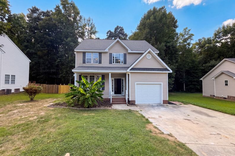 Photo 15 of 17 of 128 Saint Johns St, Knightdale, NC