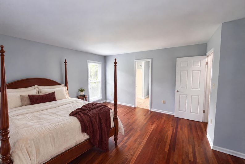 Photo 8 of 16 of 3616 Shrewsbury St, Durham, NC
