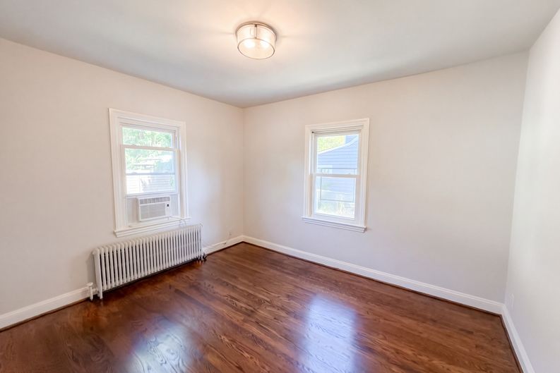 Photo 10 of 25 of 720 Kennebec Ave, Takoma Park, MD
