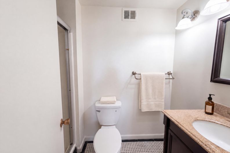 Photo 10 of 21 of 1137 E Brenda Dr, Casa Grande, AZ